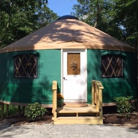 Circle M Camping Resort 16 Ft. Yurt 1 Lancaster Exterior foto